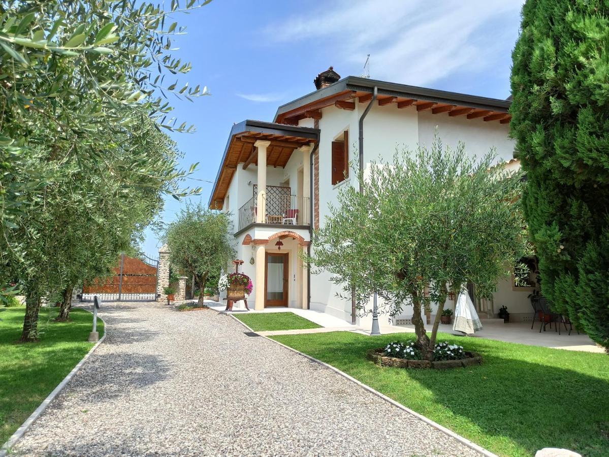 Le Zampolle B & B Colà Zewnętrze zdjęcie
