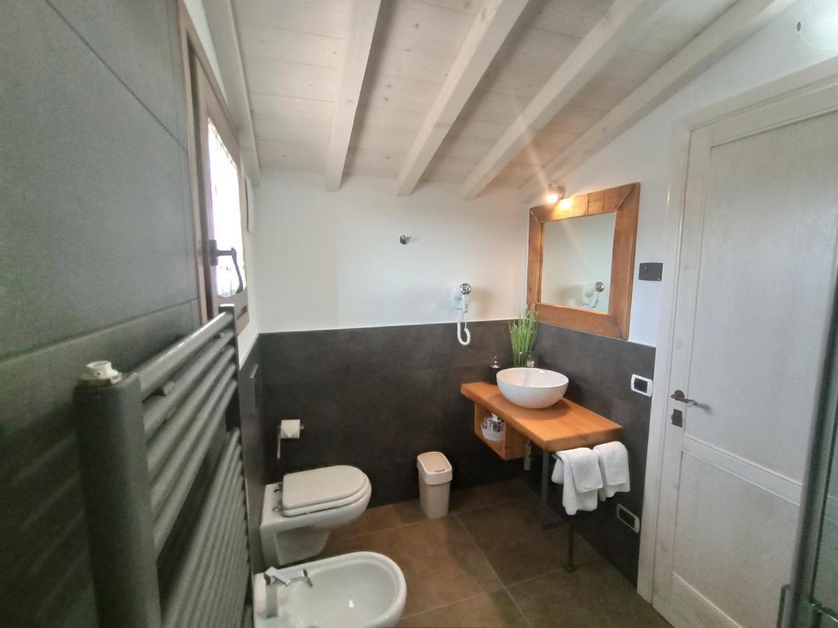 Le Zampolle B & B Colà Zewnętrze zdjęcie